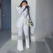 صورة White suit